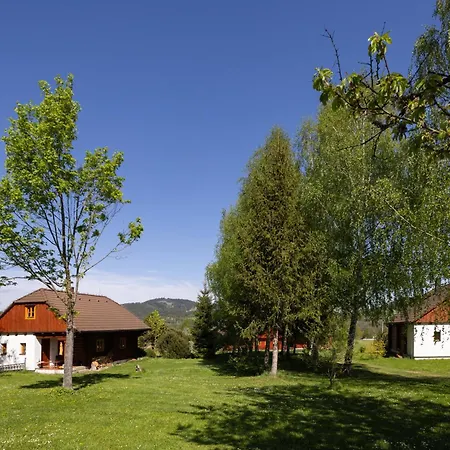 Tereza & Sumavske Roubenky Resort Susice